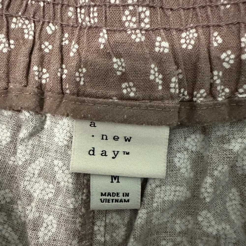 🩷 A New Day Shorts- Medium